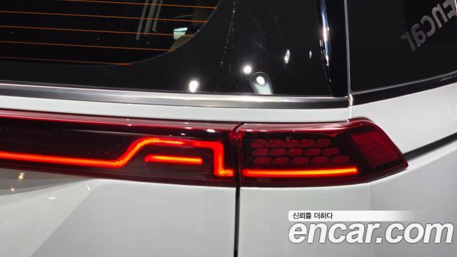 起亚 Kia 第四代嘉华 汽油 7座 Signature旗舰版